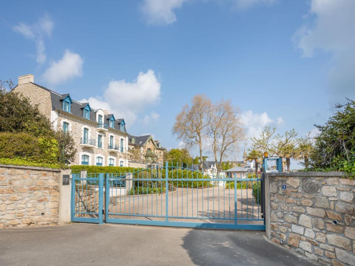 Apartment Le Parc Du Prieure By Interhome Dinard Ngoại thất bức ảnh